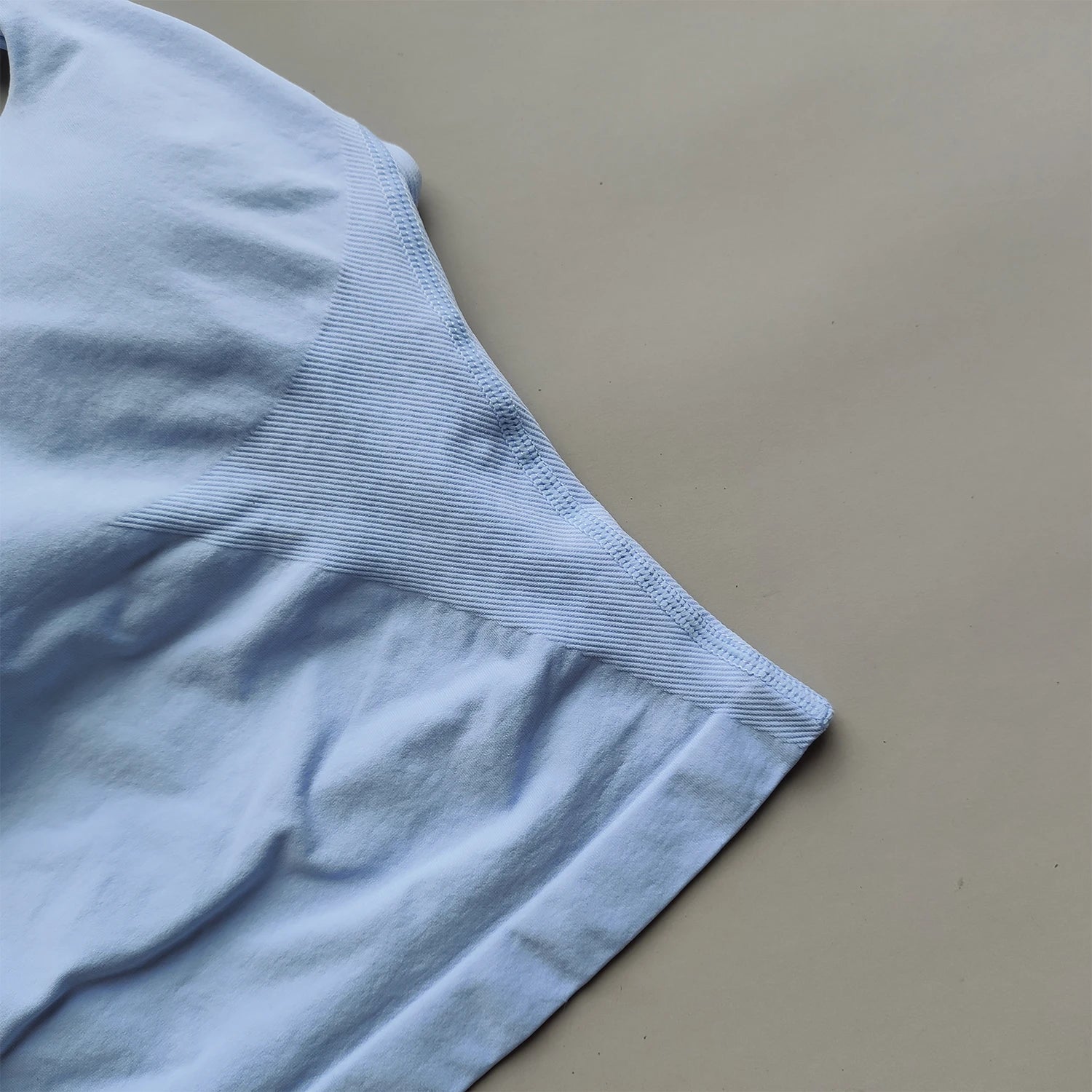 Impact Halter Workout Tank – Women’s Backless Push-Up Gym Vest & Sports Bra Top