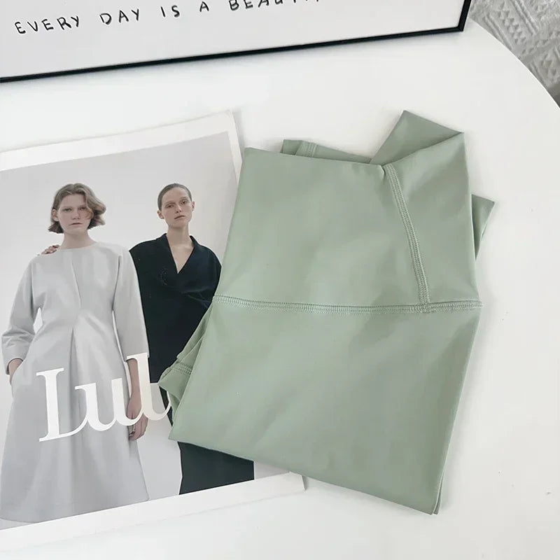 Women’s High-Waist Push-Up Leggings – Naked-Feel Fitness & Yoga Pants