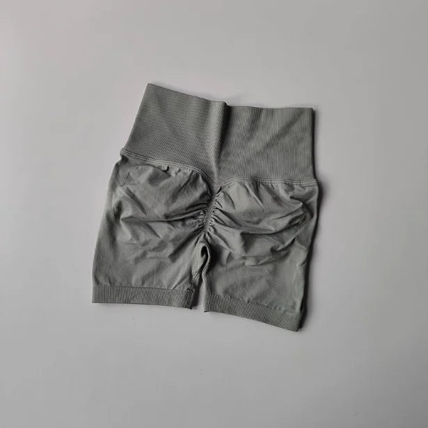 Peach Lift High-Waist Scrunch Sports Shorts – Women’s Seamless Quick-Dry Training Fit